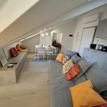 Mansarda Luxury: Lagrange Centro Apartment Turin Bagian luar foto