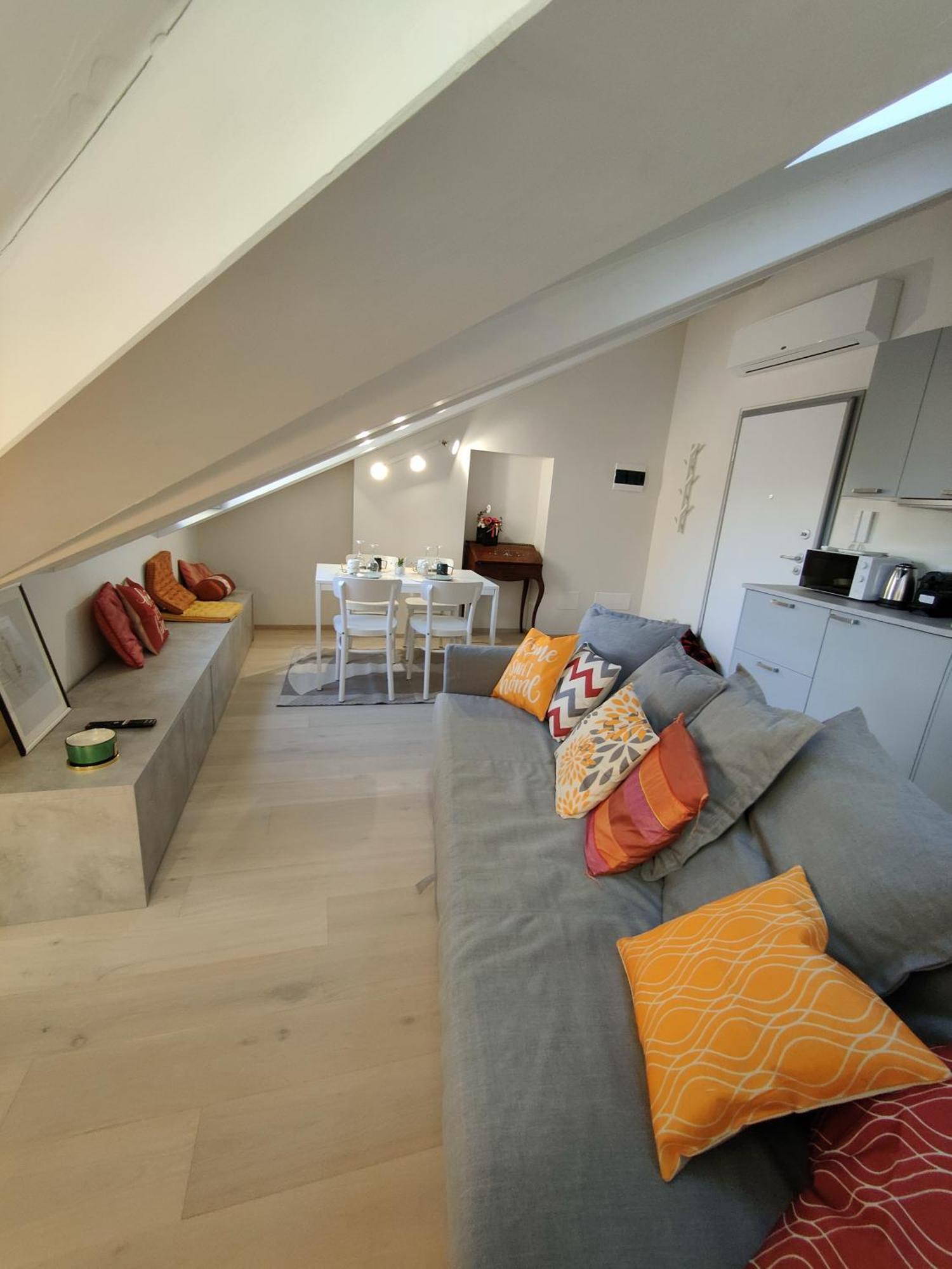 Mansarda Luxury: Lagrange Centro Apartment Turin Bagian luar foto